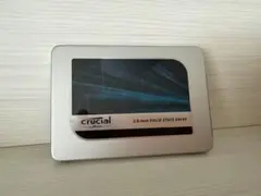 crucial MX300 525GB 2.5インチSSD