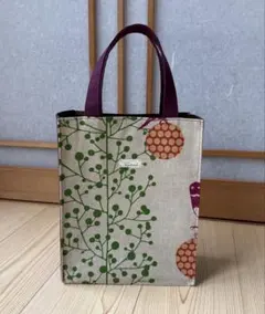 エチノの生地を使用した　紙袋みたいなカクカク四角のトートバッグ( ^ω^ )