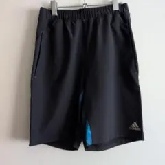 adidas　ハーフパンツ