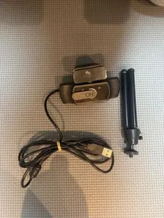 Webカメラ 1080p フルHD USB接続 マイク内蔵 三脚付き 在宅ワーク