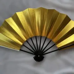 【k.chieko4022様専用】 金色と銀色の舞扇子2本セットお値下げ
