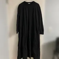 GU黒ロングワンピース