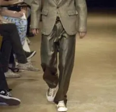 ウールギャバジン