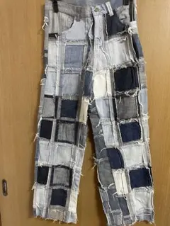 パッチワークデザイン デニムパンツ　リメイクデニム