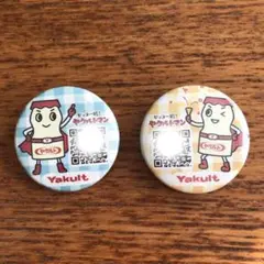 ヤクルトマン　缶バッジ　2個　非売品