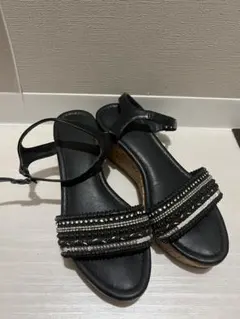 アルテミスバイダイアナ　サンダル