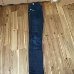 ダークブルースリムフィットデニムパンツ