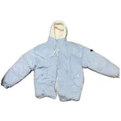 ライトブルーダウンジャケット フード付き