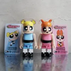 ベアブリック シリーズ50 パワーパフガールズ ブロッサム & バブルス