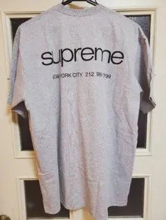【Supreme】新品未使用　メンズTシャツ　Mサイズのサムネイル