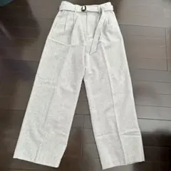 アパートバイローリーズ　タックワイドパンツ