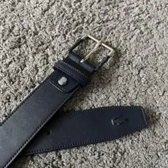 LACOSTE 牛革レザーベルト（ネイビー）