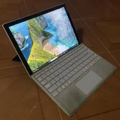 Surface pro7+