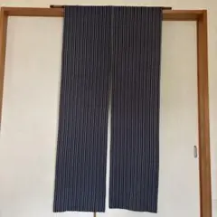 インド製　綿100% 紺色ストライプ柄暖簾