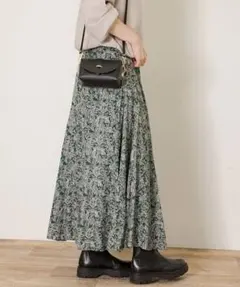 【URBAN RESEARCH SonnyLabel】ボタニカルプリントスカート