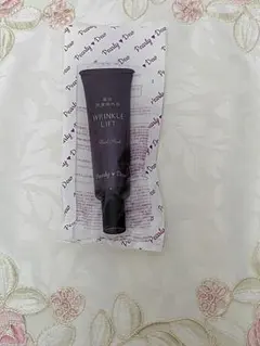 Pearly Dew 薬用リンクルリフト リッチリッチ モイスチャーセラムSのサムネイル