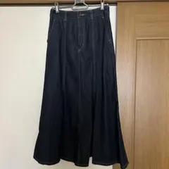 GU デニムロングフレアスカート　ダークネイビー