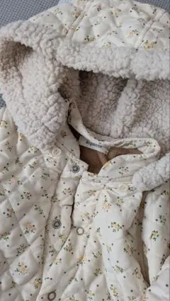 キムラタン　フード付き花柄アウター