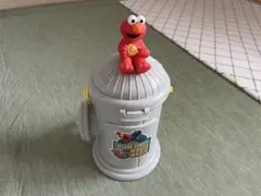 セサミストリート エルモ 消火栓型　ポップコーンバケツ