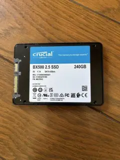 Crucial製HDDハードディスク　2.5インチ240GB