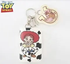 ディズニー トイストーリー キーフック付きパスケース トイストーリー5