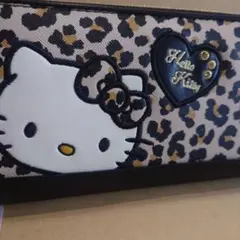 ハローキティ　長財布　ヒョウ柄