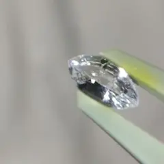 ゾイサイト　ルース　宝石