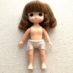 あおいちゃん　と赤いリボンのワンピース　リカちゃん