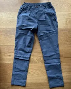 アンディコール　テーパードパンツ