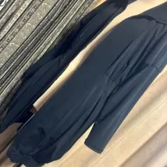 黒の光沢アウター ジッパー付き