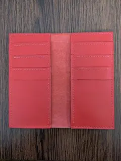 二つ折りカードケース　赤　牛革　カード8枚　ポケット2つ