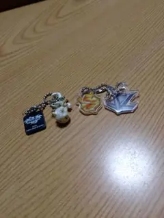 オレカバトル ＆ 獣電戦隊キョウリュウジャー ストラップセット