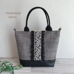 ★ インド刺繍トートバッグ　軽いバッグ　モノトーン　小さめバッグ★のサムネイル