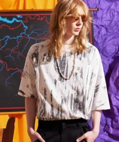 メゾンスペシャル ハンド プリント フロー オーバー サイズ Tシャツのサムネイル
