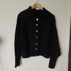 zara タートルネック