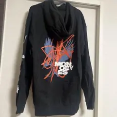モノアイズ　パーカー黒
