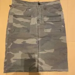 迷彩柄 タイトスカート