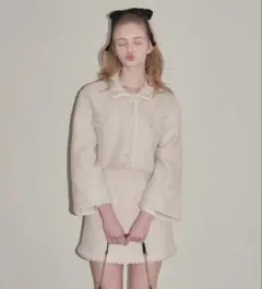 Tnewties 袋いっぱい松ぼっくりを拾った セットアップ - メルカリ