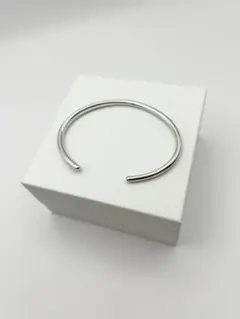 ete シルバーバングルSV925 エテ レディース 小物 美品 2026年最新】エテ925バングルの人気アイテム - メルカリ