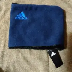 新品　アディダス　キッズ用　フリース裏ボアネックウォーマー　ネイビー　ロゴ刺繍