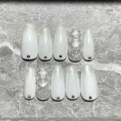 ホワイトネイル