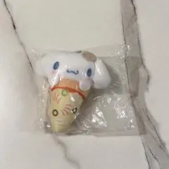 サンリオキャラクターズ ピザおくるみマスコット　シナモン　ガチャガチャ