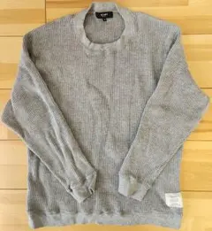 BEAMS HEART グレー ニットセーター Mサイズのサムネイル