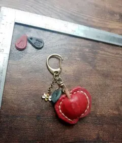 Item thumbnail for item 8442e280-3e2e-4157-baa4-bfbebb3921d9