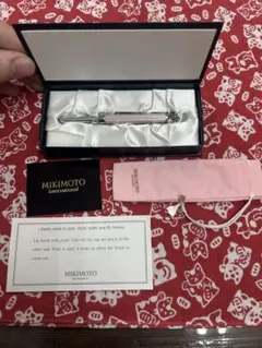 Item thumbnail for item 55a9cae1-cfaa-4ae9-b90d-b3e9337d2ae4