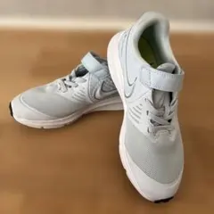 Nike スニーカー 21センチ