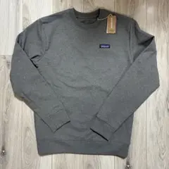 新品未使用　タグ付き　patagonia　ロゴスウエットシャツ