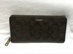 財布　コーチ　coach