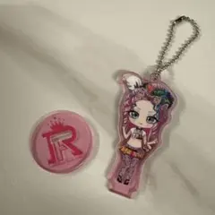 ぴ*う様 ちゃんみな　ロイヤルファミリー　ガチャ　アクリルスタンドキーホルダー こ*つ様 【新品未使用】ちゃんみな ROYALFAMIRY限定ガチャ - メルカリ