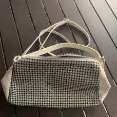 Item thumbnail for item f922b5e1-a035-43f1-85b4-1f1af436dcb8